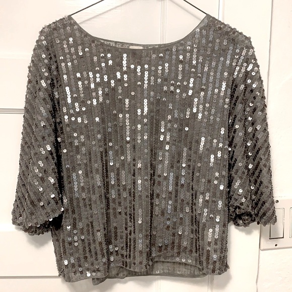 Vila Denmark - silver/gray sequin top - Picture 1 of 16